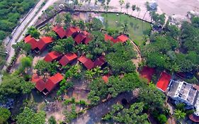 Magico Do Mar Beach Resort